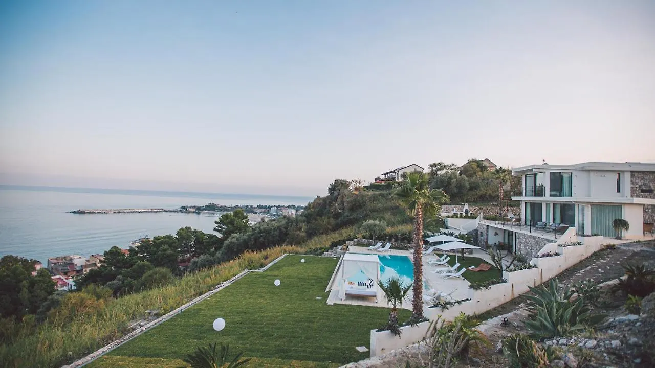 Villa Triscele 10, Emma Villas Giardini Naxos 0*,  Italy