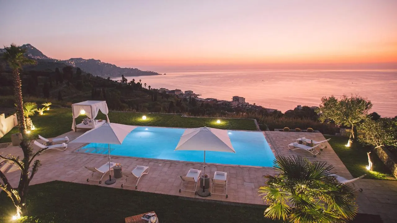 Villa Triscele 10, Emma Villas Giardini Naxos 0*,