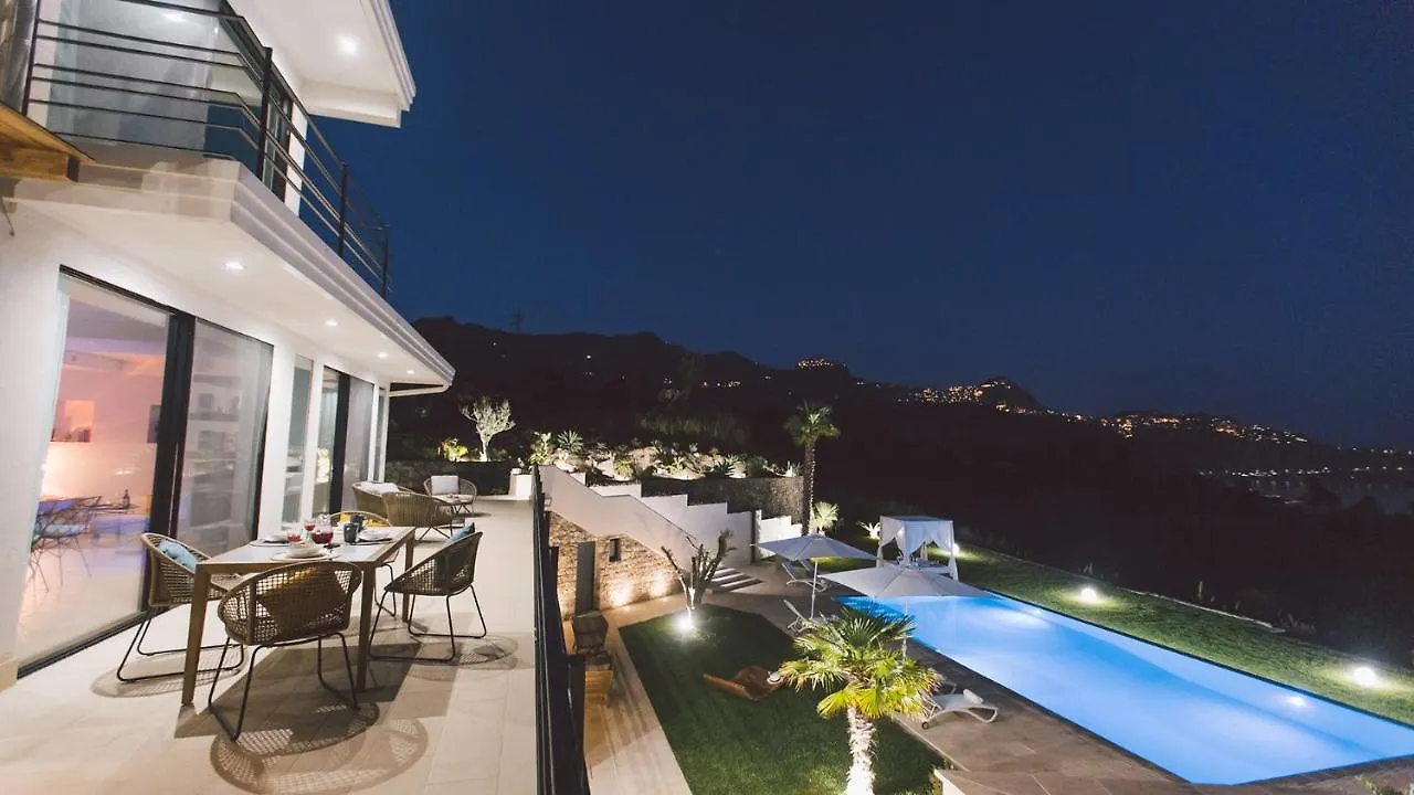 Villa Triscele 10, Emma Villas Giardini Naxos