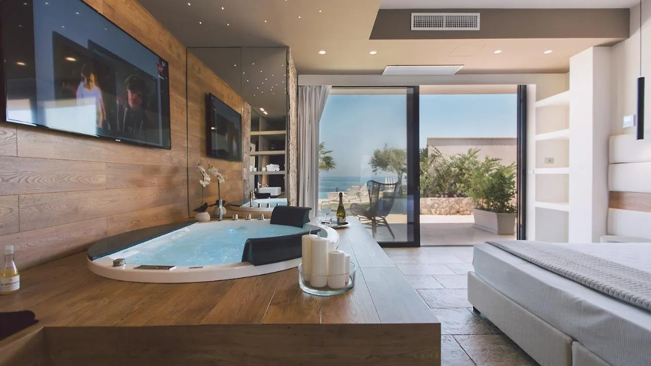 Villa Triscele 10, Emma Villas Giardini Naxos Italy