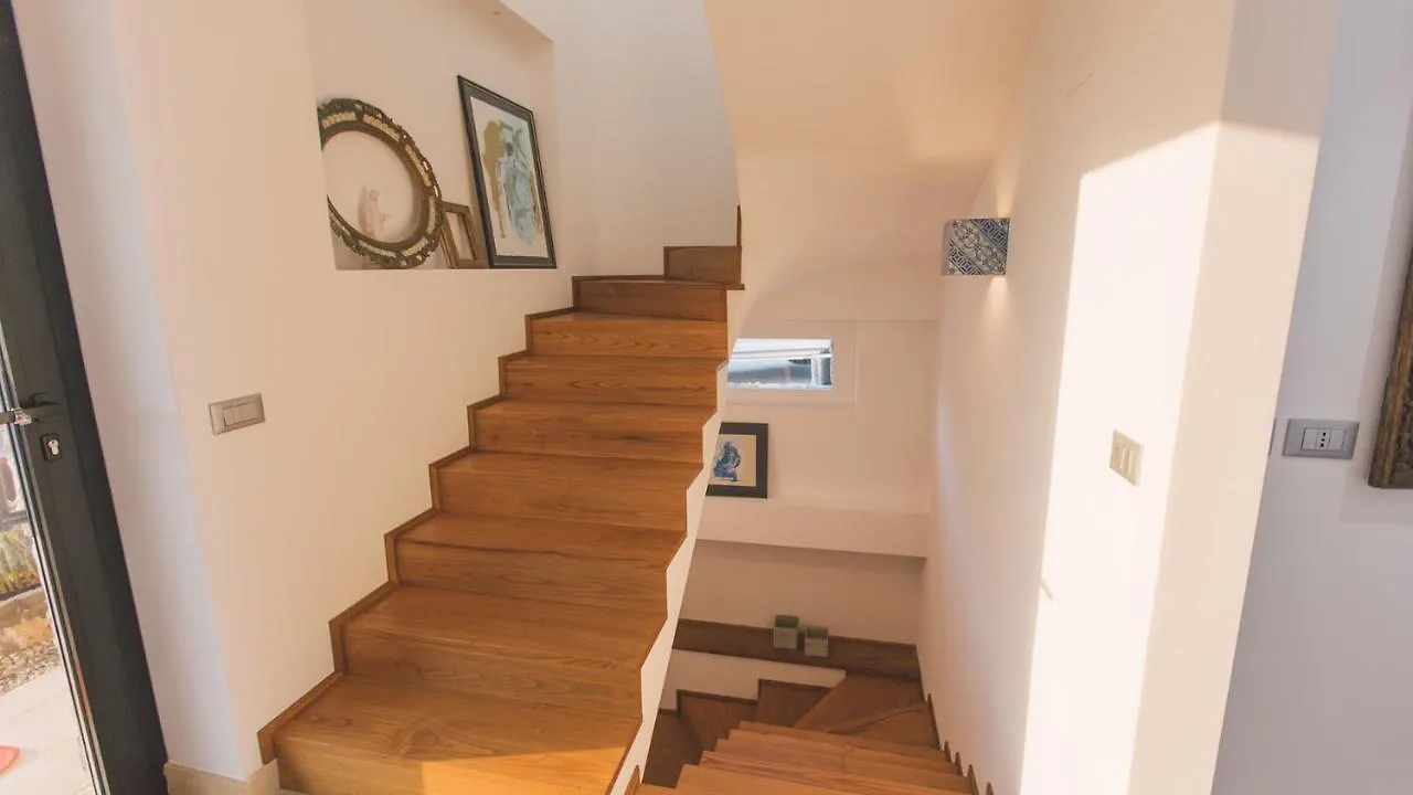 Villa Triscele 10, Emma Villas Giardini Naxos Italy